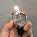 Reloj con encendedor de Cigarrillos